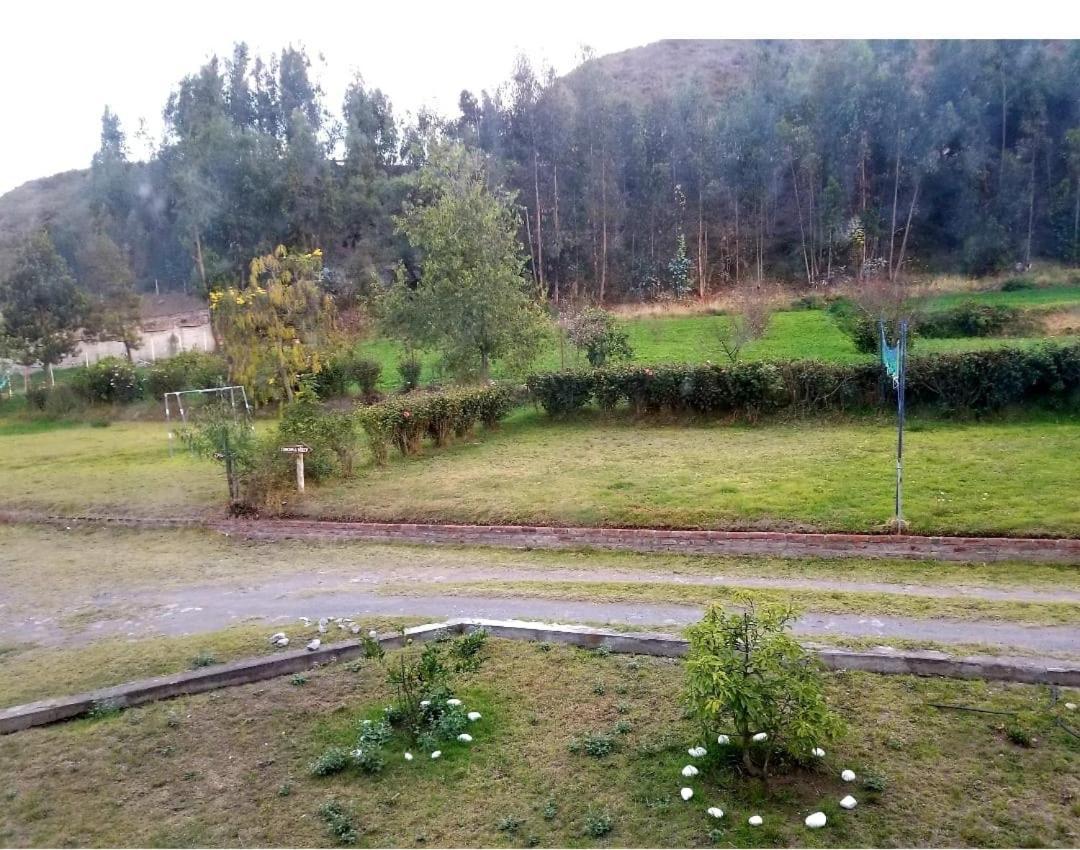 Hosteria La Gaviota Bed & Breakfast Riobamba Exterior foto